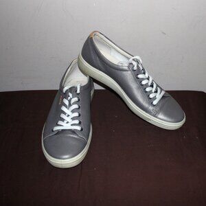 14A  EUC LADIES ECCO LEATHER SNEAKERS - SILVER - 10 EXTRA WIDTH